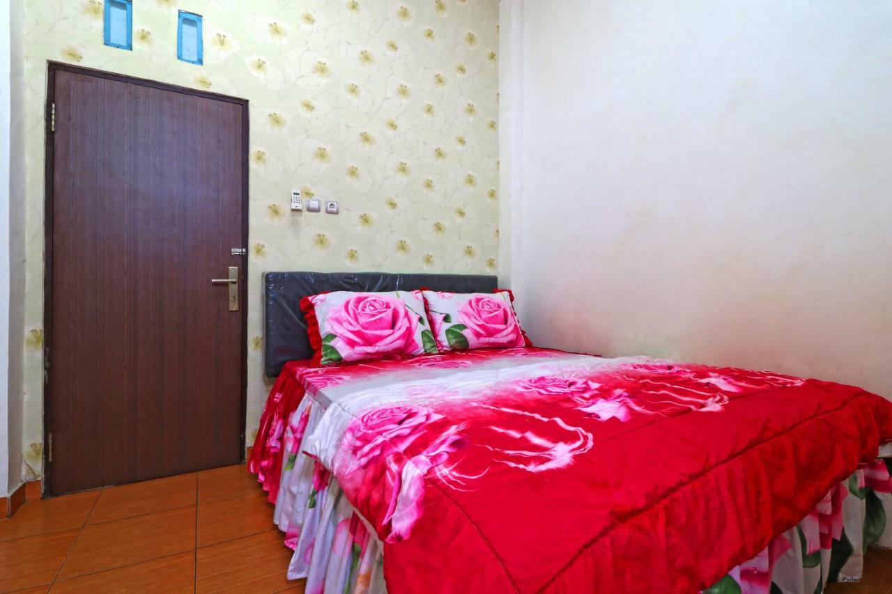 Semata Wayang Syariah Homestay Banjarbaru Εξωτερικό φωτογραφία